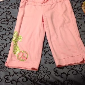 Custom appliqués sweat Capri pants medium