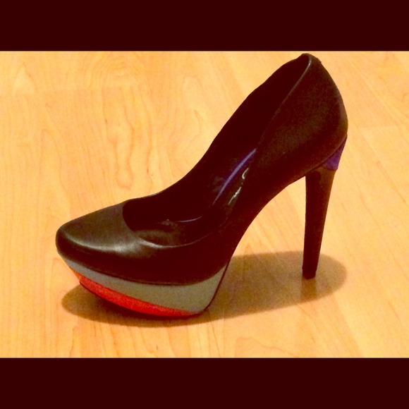 Fabulous Jessica Simpson color block heels! NWT