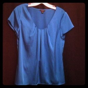 Pop in this colorful shirt!