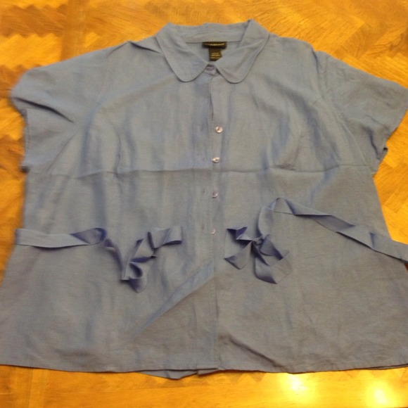 Blue linen shirt with ribbon tie - Picture 1 of 4