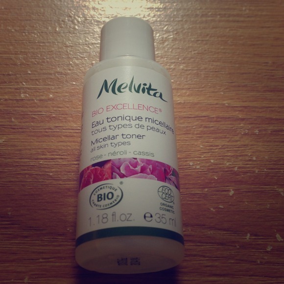&reserved& Melvita bio excellence sample 35ml