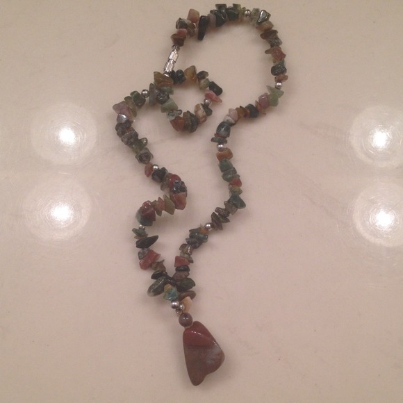 REDUCED!  Multiple real-stone necklace - Picture 1 of 1