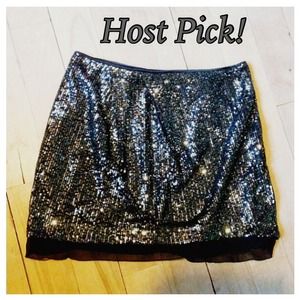 J-Lo sequins mini skirt