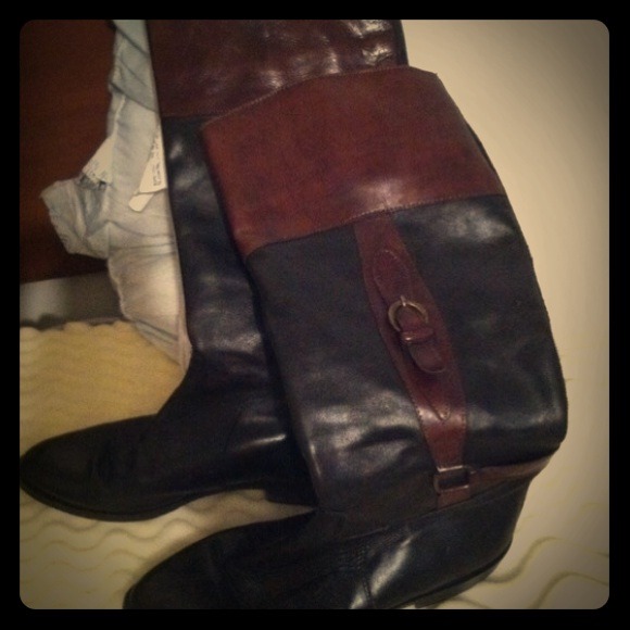 100% genuine Italian leather riding boots.