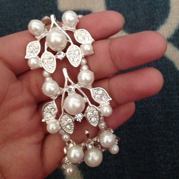 SUPER CUTE BRACELET!