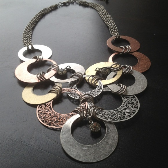 Silver, bronze and gold colored circle necklace