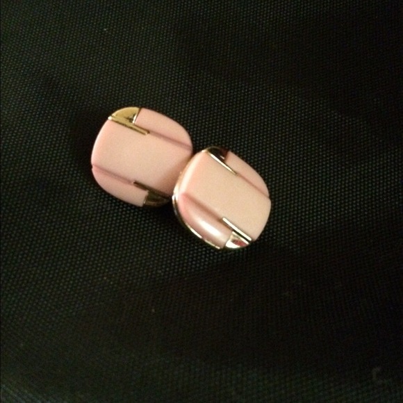 Studs earrings with gold detail - Picture 2 of 2