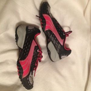 PRICE REDUCED! Puma shoes!