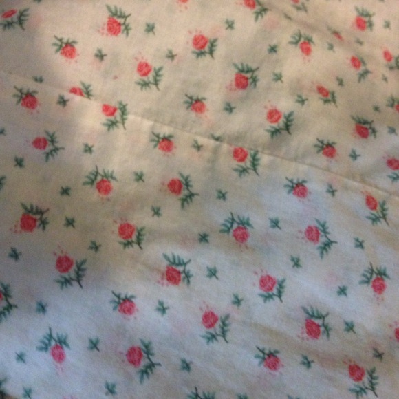 Floral Button down - Picture 2 of 3