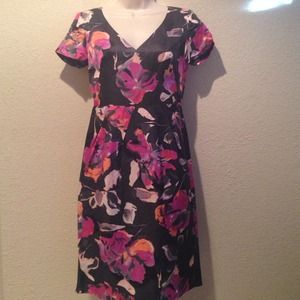 Banana Republic colorful work or play dress!