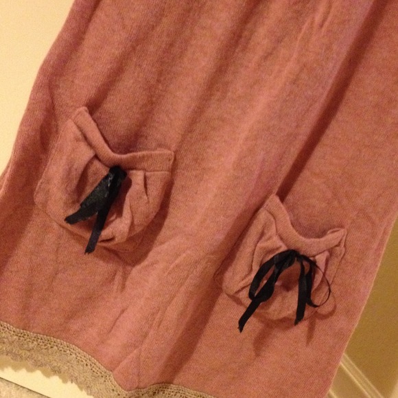 🌟Bundle🌟Cute pink short sleeve sweater dress - Picture 3 of 3