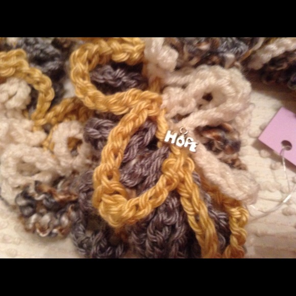 SOLD...SOLD...SOLD #20SH Scarf and Hat Set - Picture 2 of 3