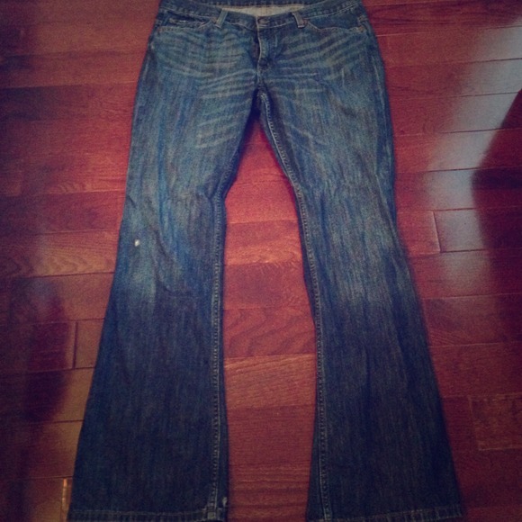 Express Curvy Fit Jeans