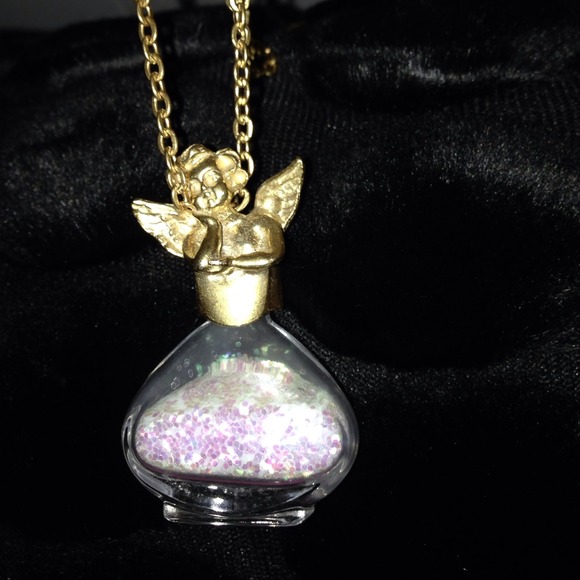 GOLDEN ANGEL WITH SPARKLING DUST