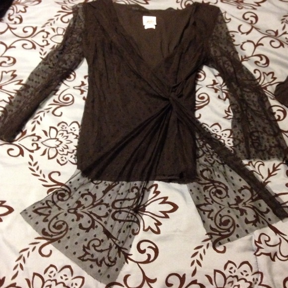 Beautiful black lace blouse, small