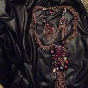 Lovely gold necklace set