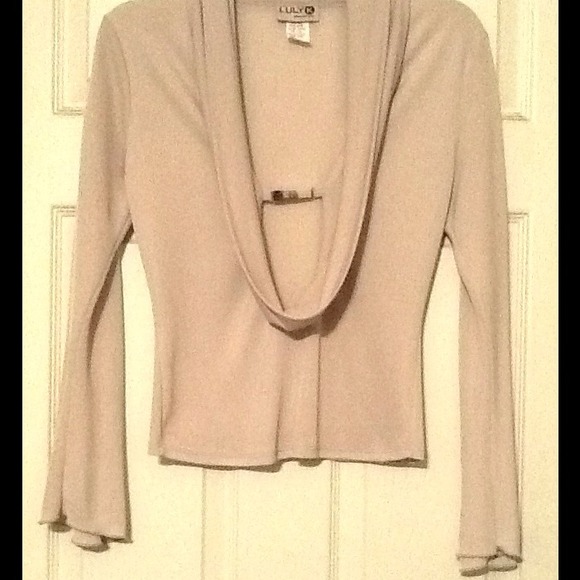 Long sleeve blouse