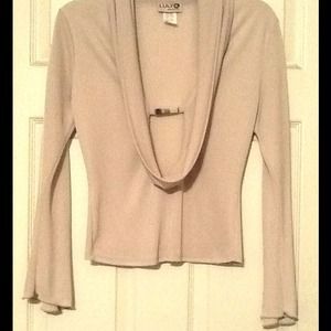 Long sleeve blouse