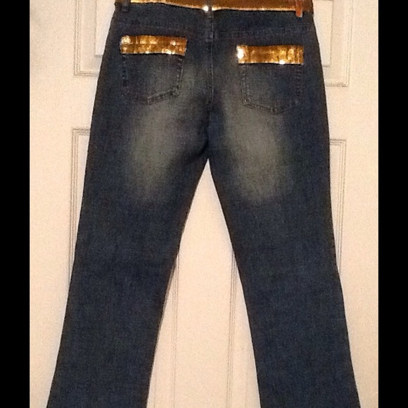 Jeans - Picture 2 of 2