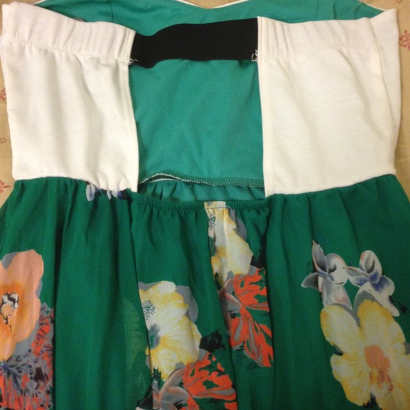 Floral - Picture 3 of 3