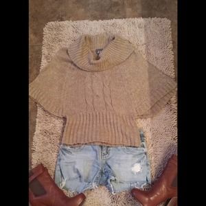 💕Comfy, Cozy, cowl neck sweater!