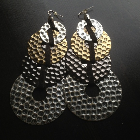 Silver, black and gold color circle earrings
