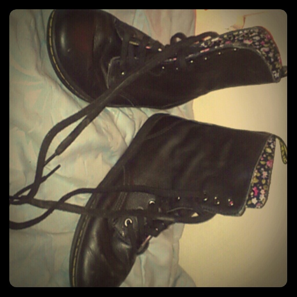 New combat boots