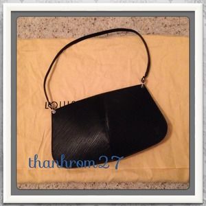 💯 Authentic Louis Vuitton Epi Handbag