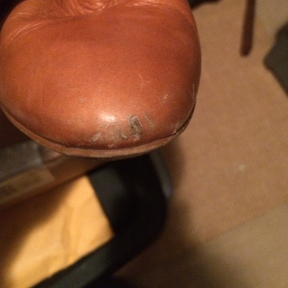Boots - Picture 3 of 4