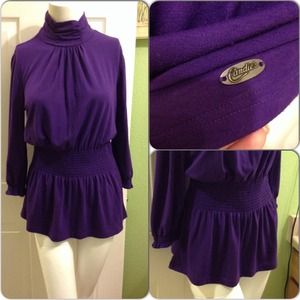❌SOLD❌Cute purple candies top 💜