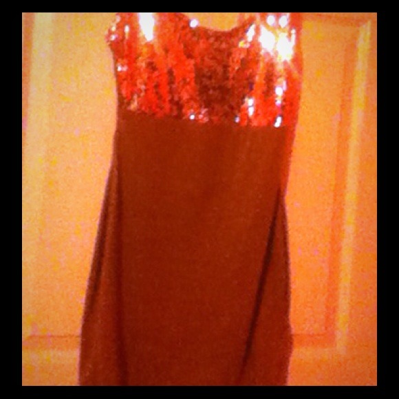 Sexy sequin dress. - Picture 1 of 2