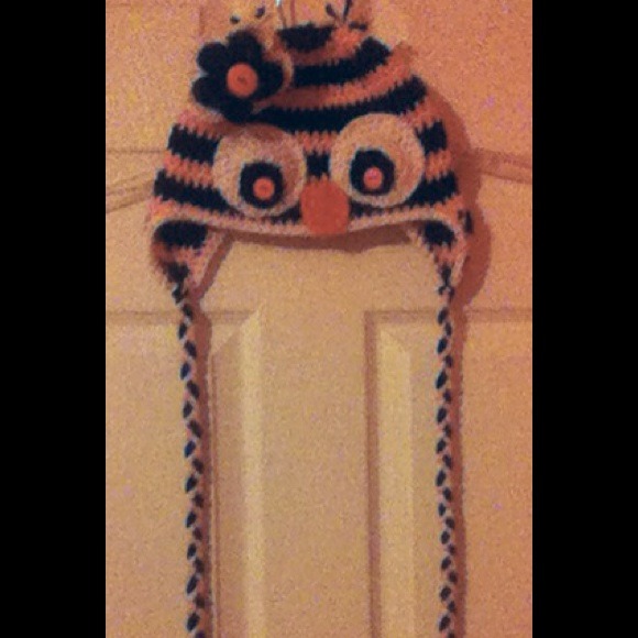 Pink owl hat!! - Picture 1 of 1