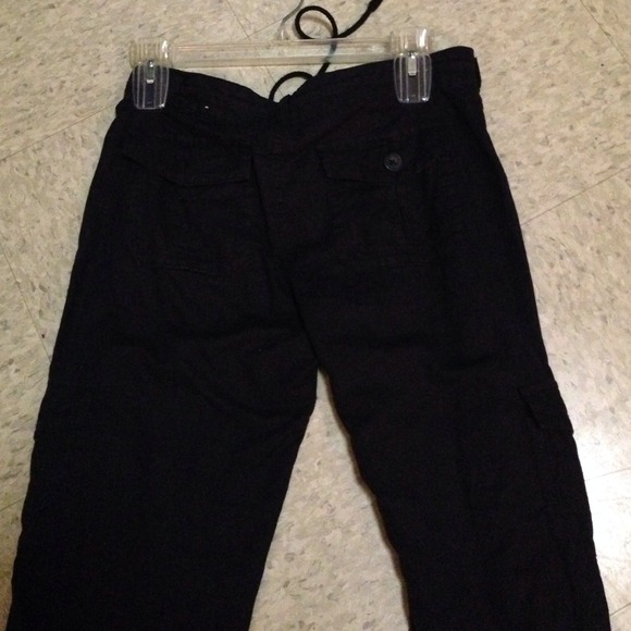 Aeropostale Capris - Picture 3 of 3