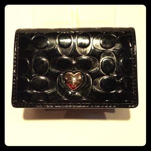 ❌SOLD❌💯 auth NWT Mini Coach wallet