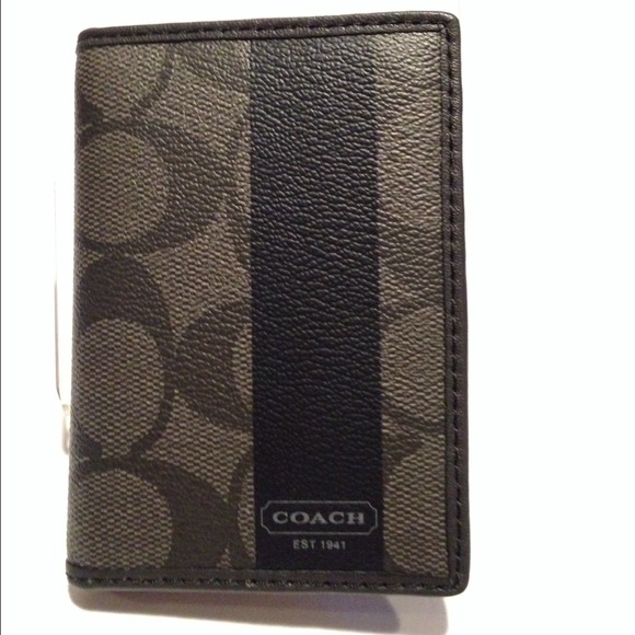 ❌SOLD❌ 💯 authentic coach mens grey ID flip wallet