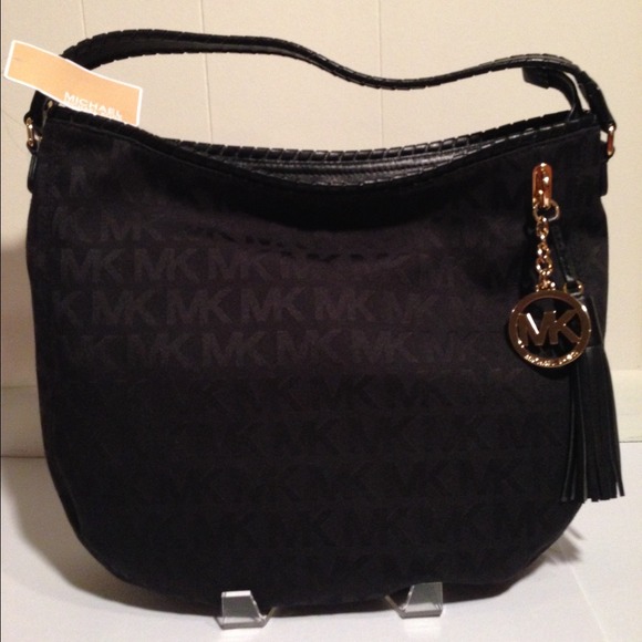 ❌SOLD❌💯 Michael Kors Bennet handbag
