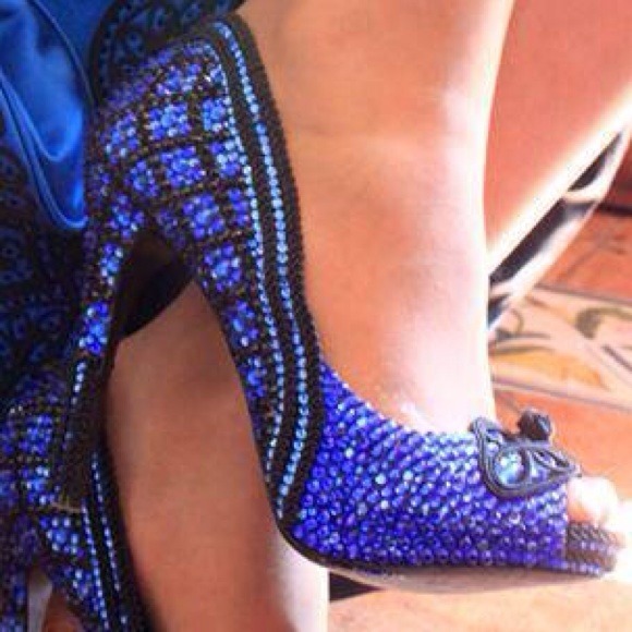 Customize yourself a set - Picture 3 of 3