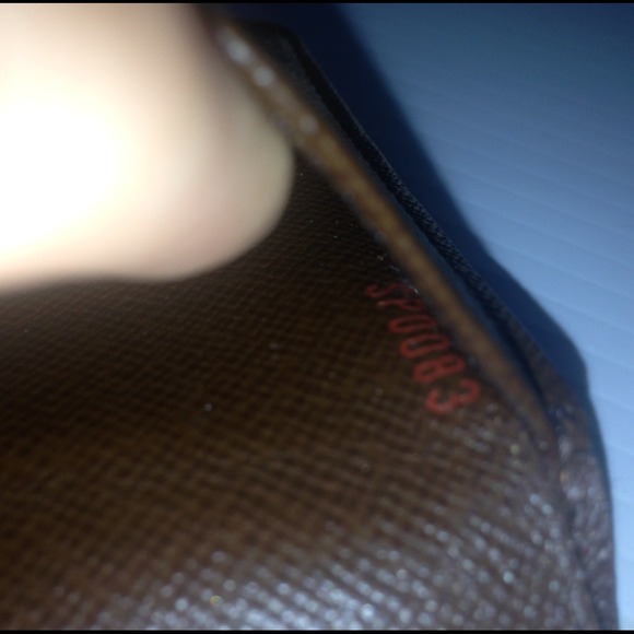 SOLD ❤️NEW Louis Vuitton TriFold Damier Wallet - Picture 4 of 4