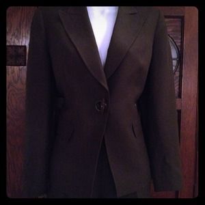 Business casual linen suit