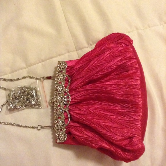 Elegant clutch
