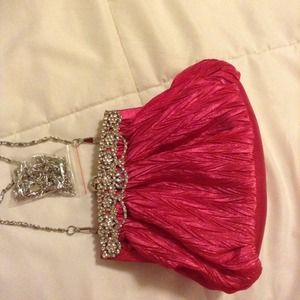 Elegant clutch