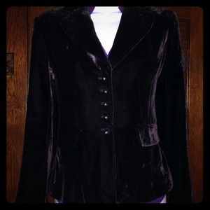 A velvet jacket for all your holiday parties