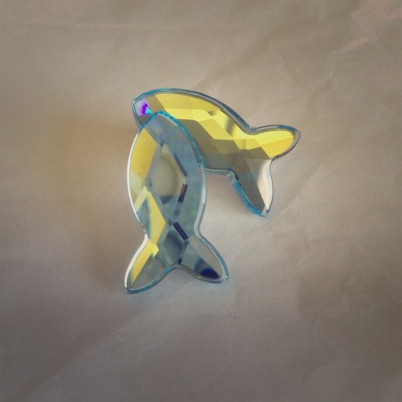 Just reduced!!!  SWAROVSKI Crystal Fishes Brooch