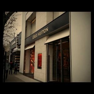 Went to visit my favorite store today 😍👜