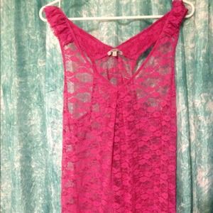 Lace tank top.
