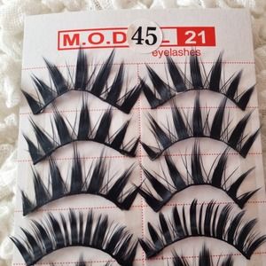 False Eyelashes No. 45