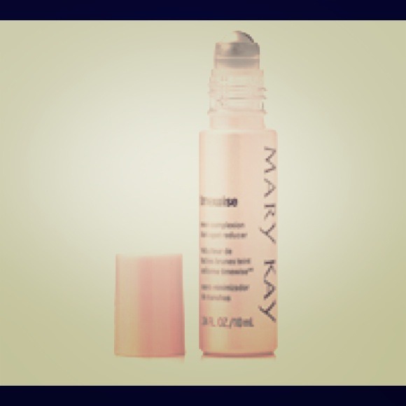 Mary Kay - Picture 1 of 4