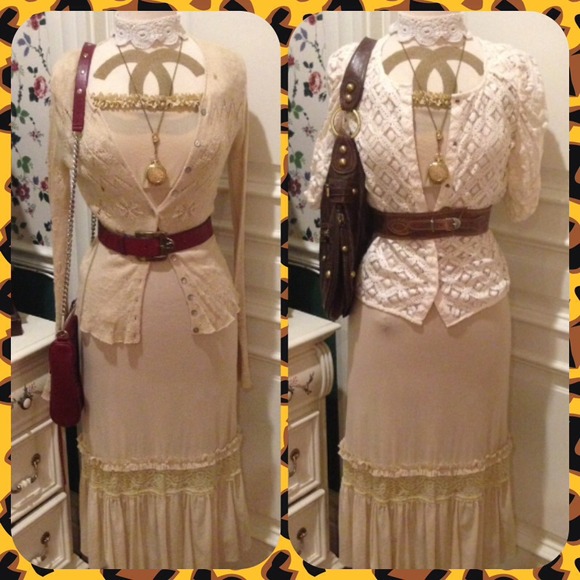 🎀SOLD🎀Gorgeous Peasant Boho Peasant Maxi Dress - Picture 4 of 4