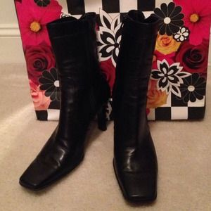 Black leather boots💗