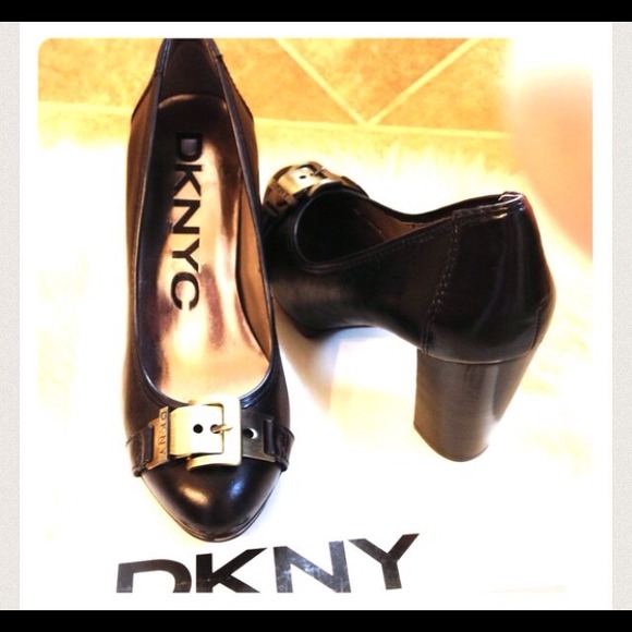 DKNY Black high heel